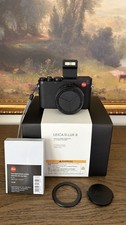 Leica D-Lux 8 with Automatic