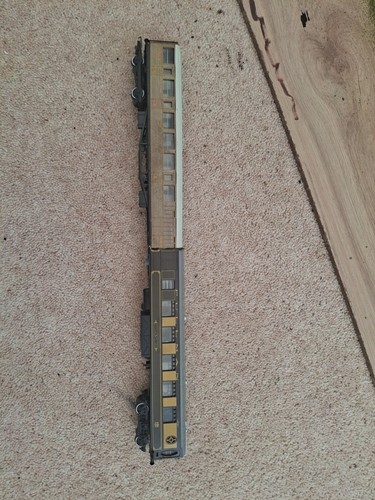 Gauge custom made coach - oo,