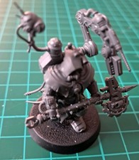Warhammer 40k Tech Priest