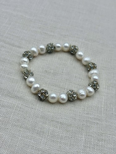 Vintage style baroque pearl - style,