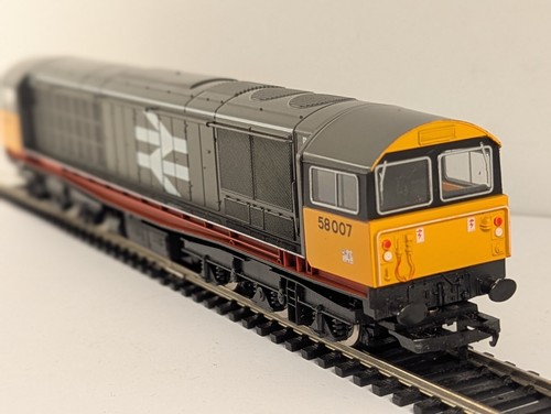 Hornby r250 class 58007 - hornby,