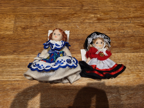 Vintage doll figurines - vintage,