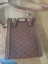 Bessie Crossbody Bag With