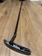 Wilson Deep Red Junior Putter