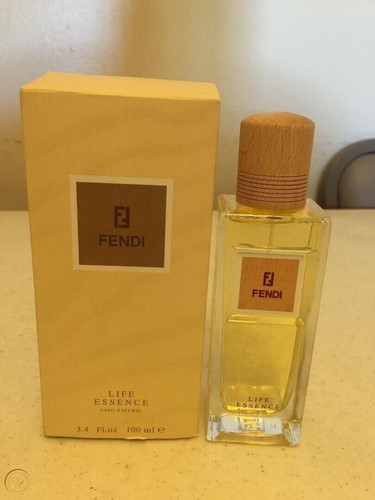 Fendi life essence eau - fendi,