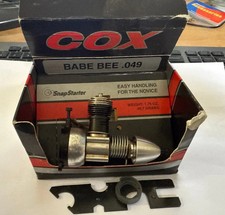 Cox Baby Bee 049 Engine Boxed with Aluminium Spinner Prop Nut - SECOND HAND (Box
