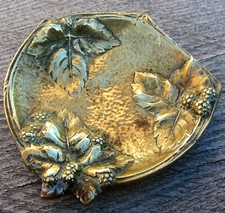 Vide Poche Art Nouveau Dish