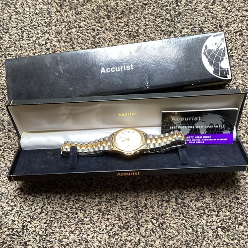 Accurist women quartz - women’s,