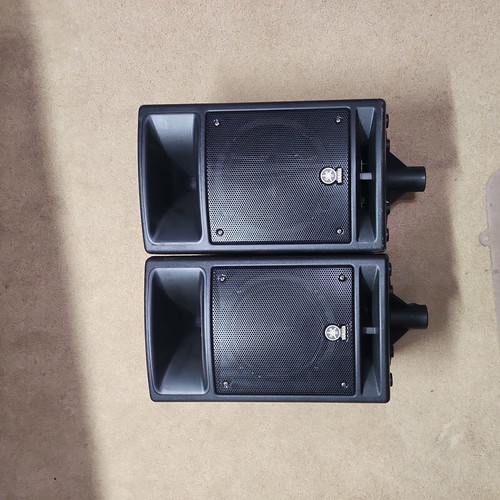 Yamaha stagepas 300 - 300, portable