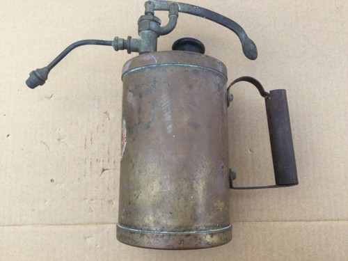 Vintage monitor brass pump - vintage,