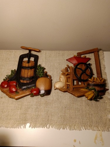 Vtg cast metal - vtg, wall