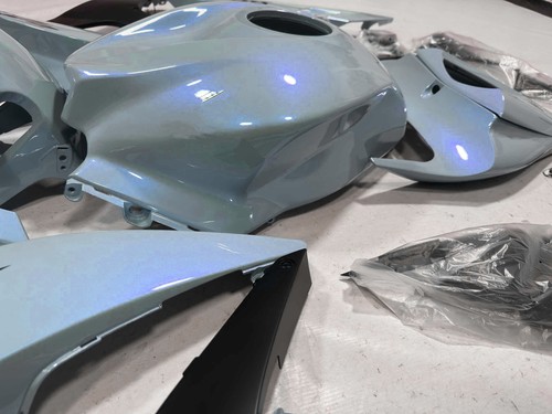 Chameleon gray pearl blue - gray,