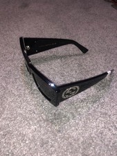 Gucci Sunglasses 0GG1842S 001