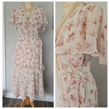 Vintage 1920s 1930s Style