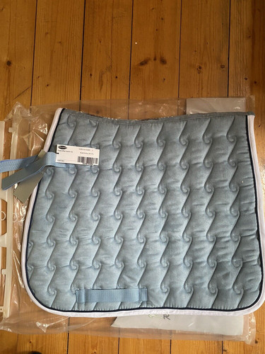 Saddle pad numnah - saddle, bnwt