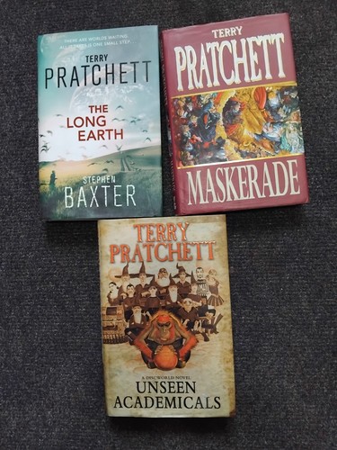 Terry pratchett hardback - terry,
