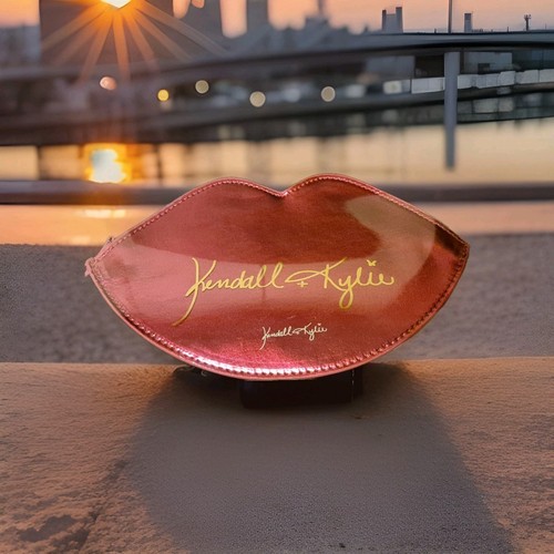 Kendall kylie red tori lip - kendall,