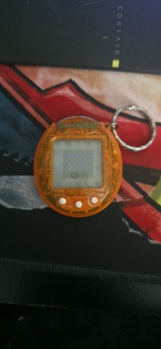 2004 bandai tamagotchi - 2004,