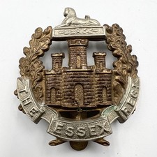 Genuine Essex Regiment Laurel Spray Pattern Cap Badge