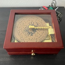 Mr Christmas Holiday Symphonium Wooden Music Box With Glass Top & 24 Interchange