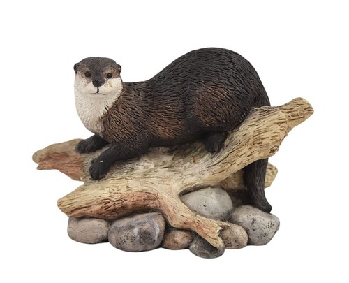 Border fine arts otter - arts,