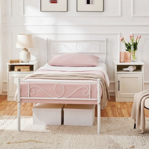 Sturdy white metal platform - metal,