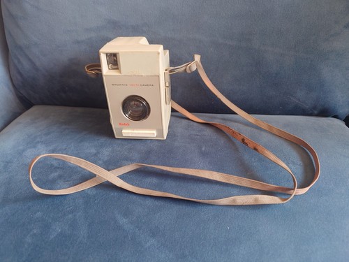 Vintage 1960s brownie vecta - vintage,