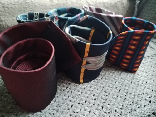 Vintage tie job - tie,