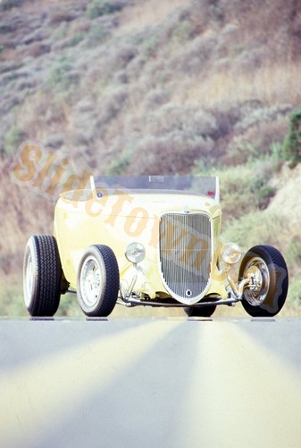 Vtg 35mm slide yellow - vtg,