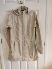 Patagonia Beige Waterproof Coat Size M