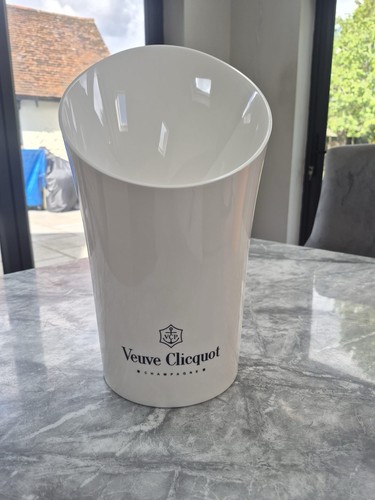 Branded champagne bucket - champagne, ice