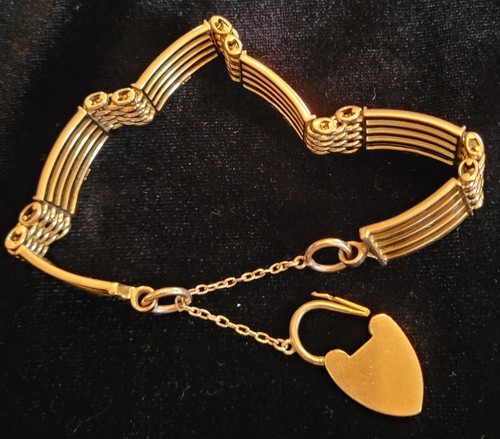 Antique 9kt yellow gold gate - antique,