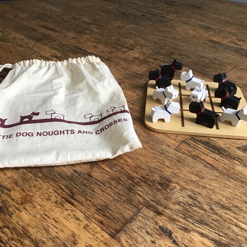 Morpions scottie dog noughts - morpions,