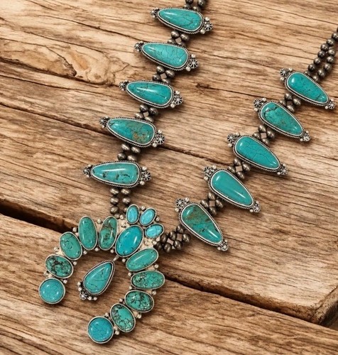 Western turquoise squash - western,