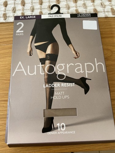 Bnwt marks spencer autograph - &,