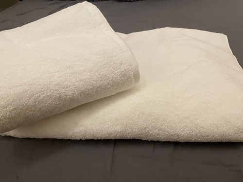 Hotel bath sheets - x,
