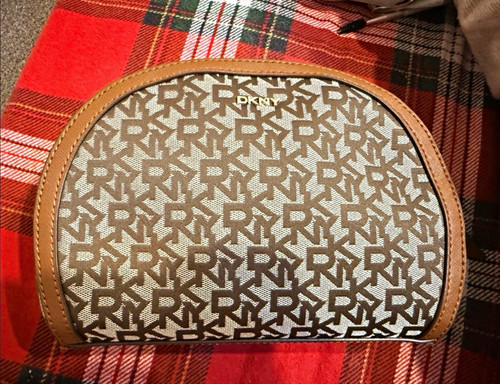 Dkny monogram cosmetic - dkny,