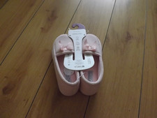 Ladies Primark Pink Memory Foam Slippers Size 5/6 Brand New With Tags Never Worn
