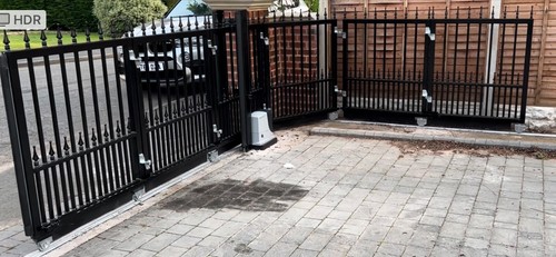 Radius corner gate - radius,