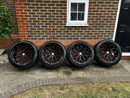 Alloy wheels and tyres - alloy,