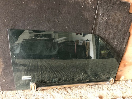 Mercedes w123 coupe front - w123, left