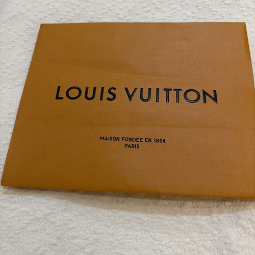 Authentic louis vuitton - authentic,