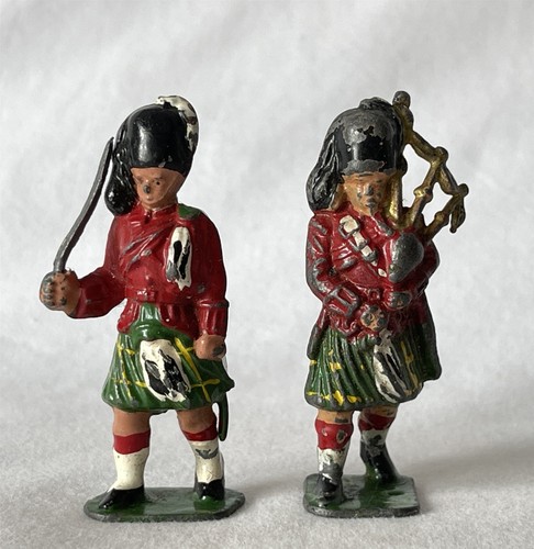 Vintage lead toy - 2,
