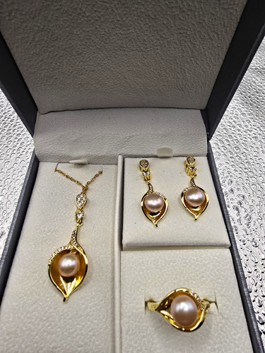 Real pink pearl jewelry - pearl,