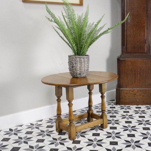Small solid oak drop - solid, turn
