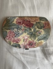 Vintage Pfeilring Manicure &