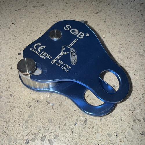 Climbing rope grab - (blue)climbing,