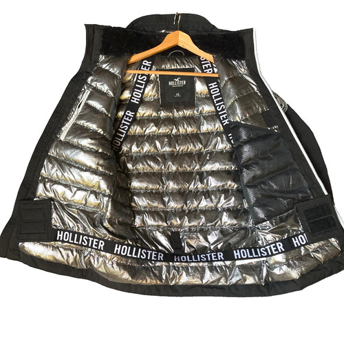 Hollister foil lined funnel - foil,