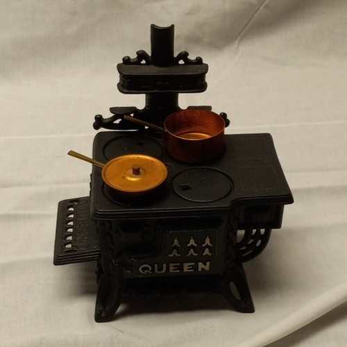 Queen vintage cast - queen,