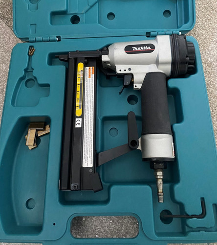 Makita at638 air stapler - makita, with